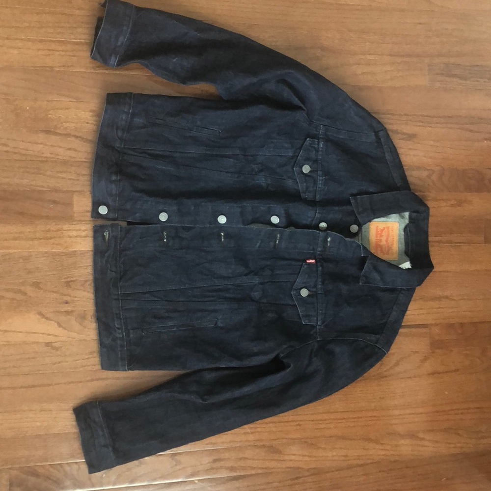 Indigo crinkled Trucker Jacket